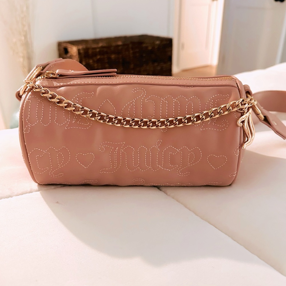 Juicy Couture puff barrel bag in the color dusty blush